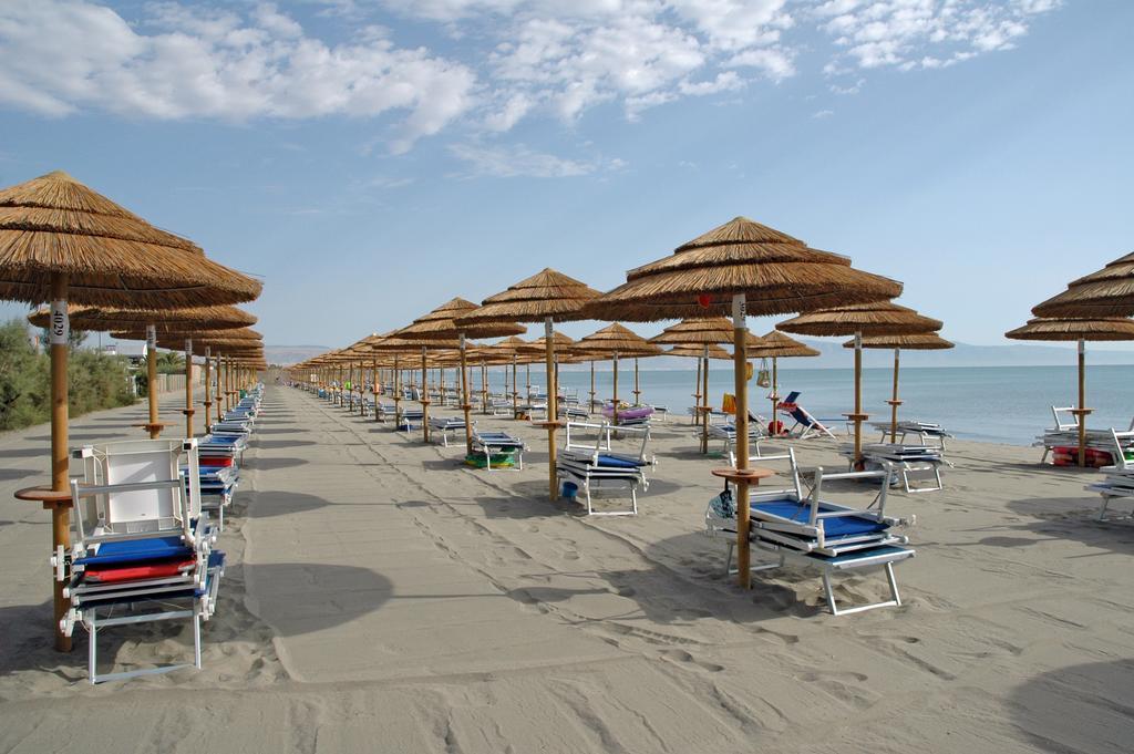 African Beach Hotel-Residence Manfredonia Luaran gambar